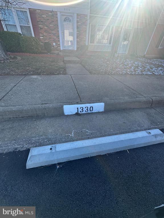 Building Photo - 8956 Milroy Ct