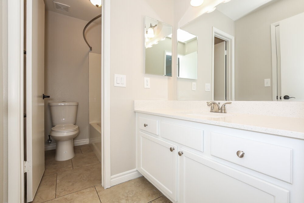 Building Photo - 7909 Rustic Canyon Ct