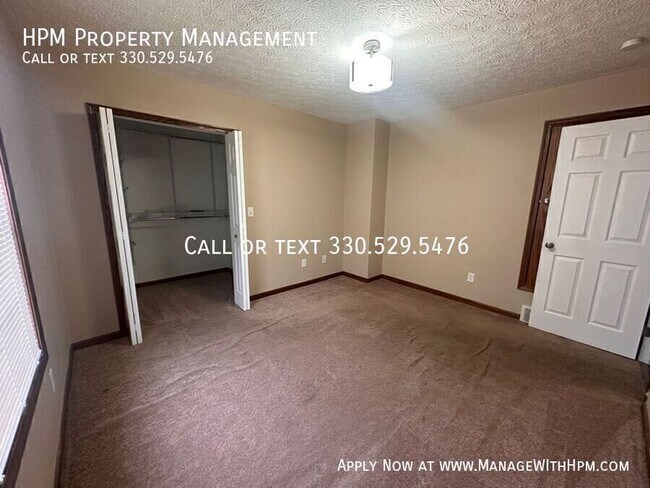 Building Photo - 2507 Zircon St NE