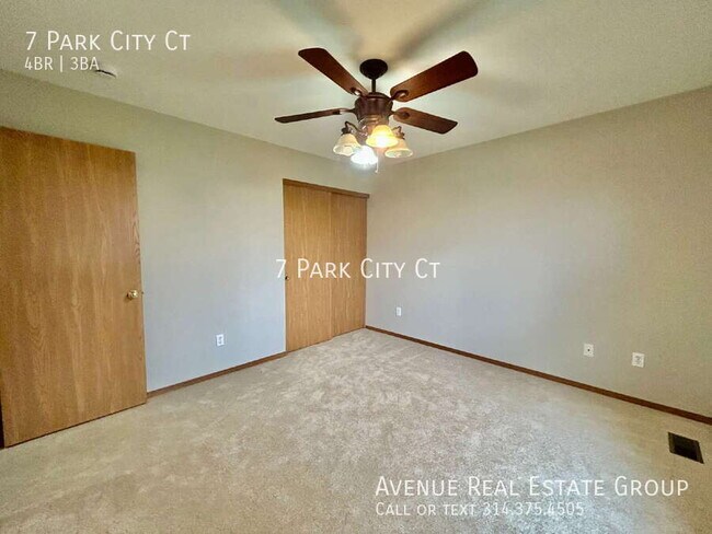 Building Photo - 7 Park City Ct