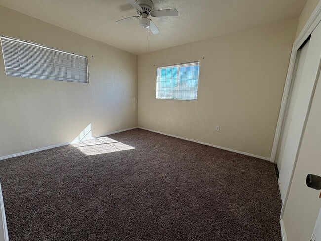 Building Photo - Home for Rent in the Lower Valley of El Paso