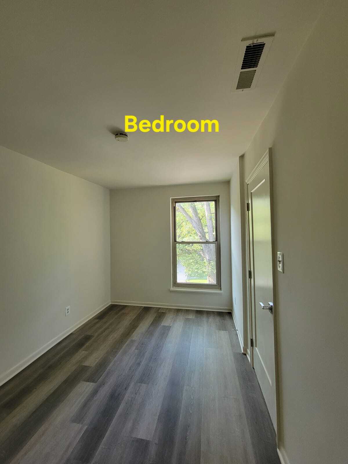 Building Photo - 3332 Woodburn Village Dr