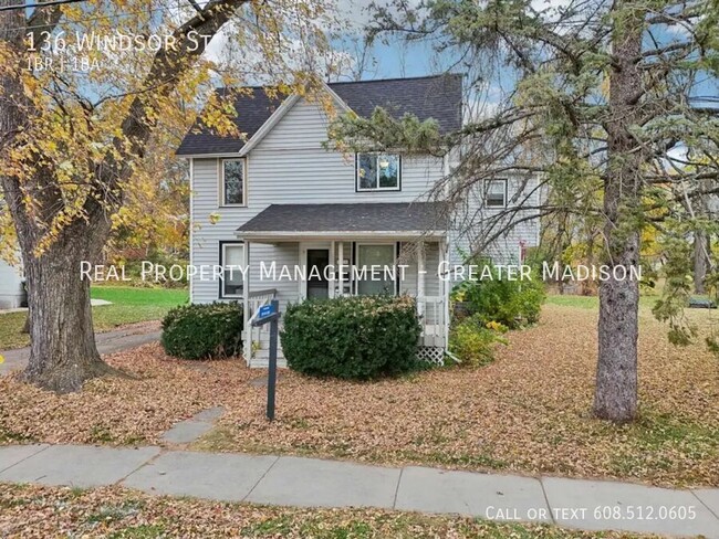Primary Photo - 136 Windsor St