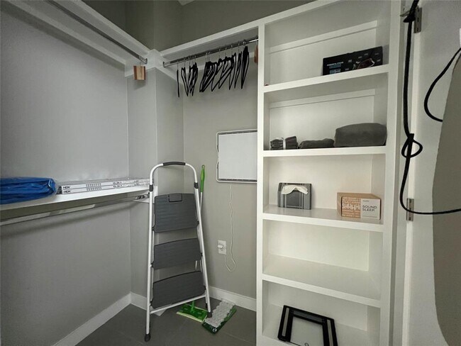 Building Photo - 2108 Tillery St