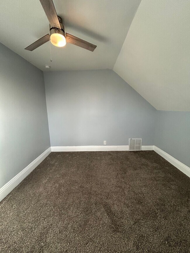 Building Photo - Coming Soon! Updated & Cozy 4-Bedroom Home