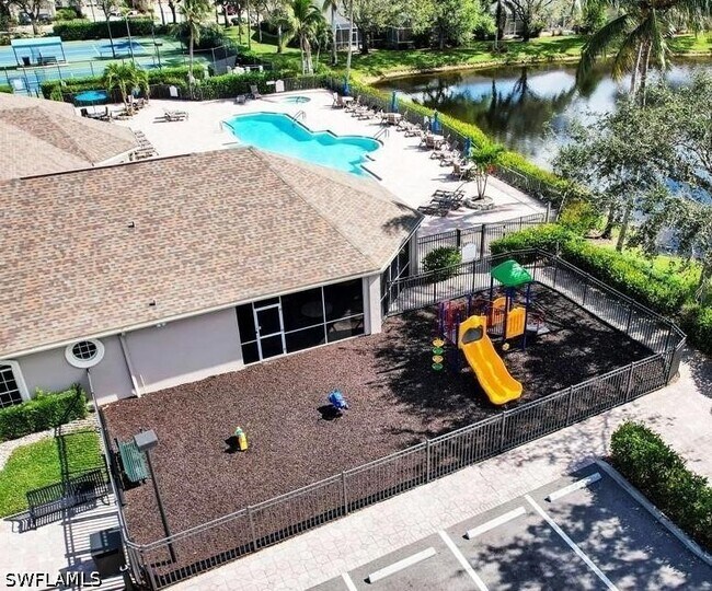 Building Photo - 8216 Ibis Cove Cir