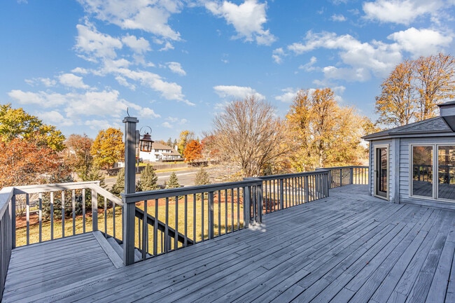 Building Photo - 841 Turnbridge Cir