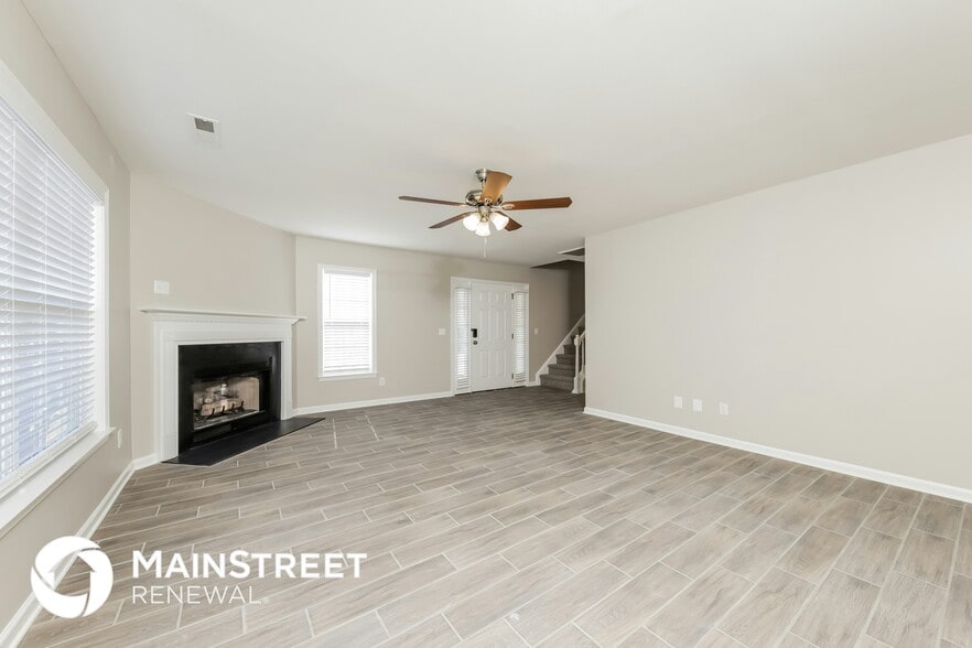 Building Photo - 1501 Birkdale Ct