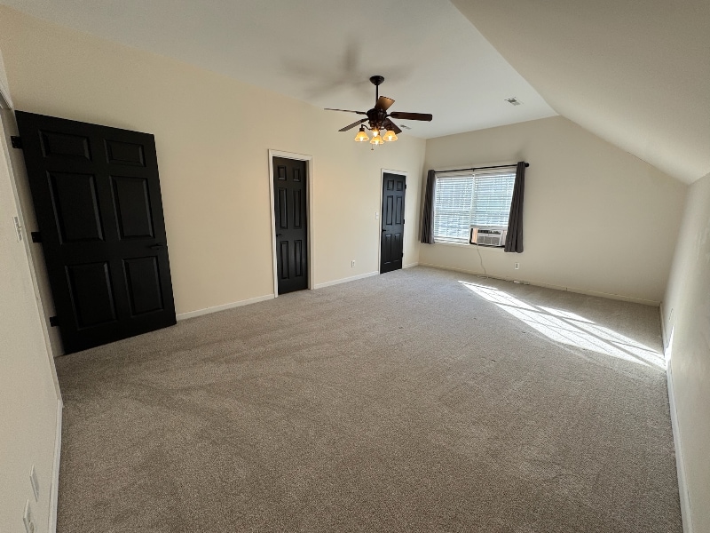 Building Photo - 135 Suffolk Dr