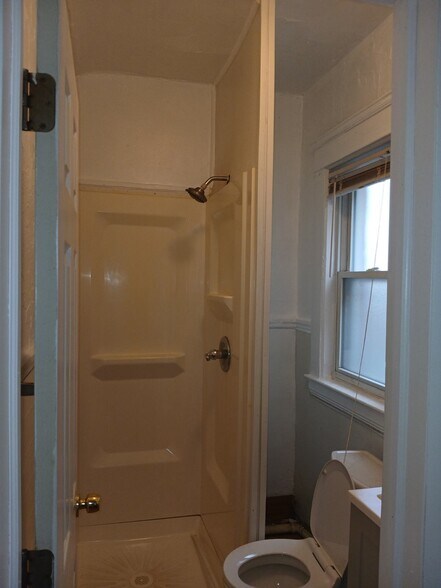 New bathroom - 2220 Murray Hill Rd