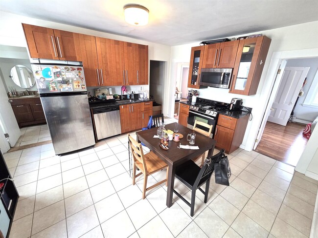 Building Photo - 273 Cardinal Medeiros Ave