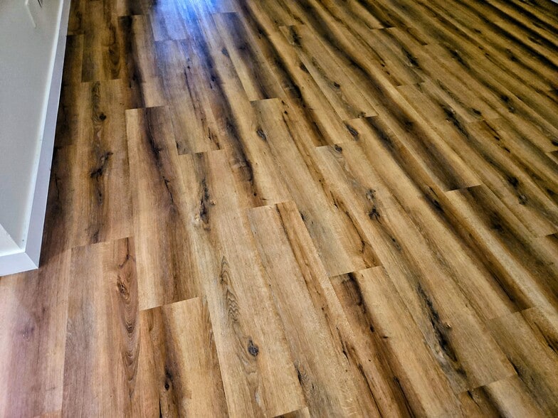 Building Photo - 141 Greentree Ln