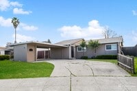 Building Photo - 145 Boggs Ct
