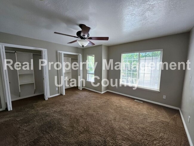 Building Photo - 42 W 680 N
