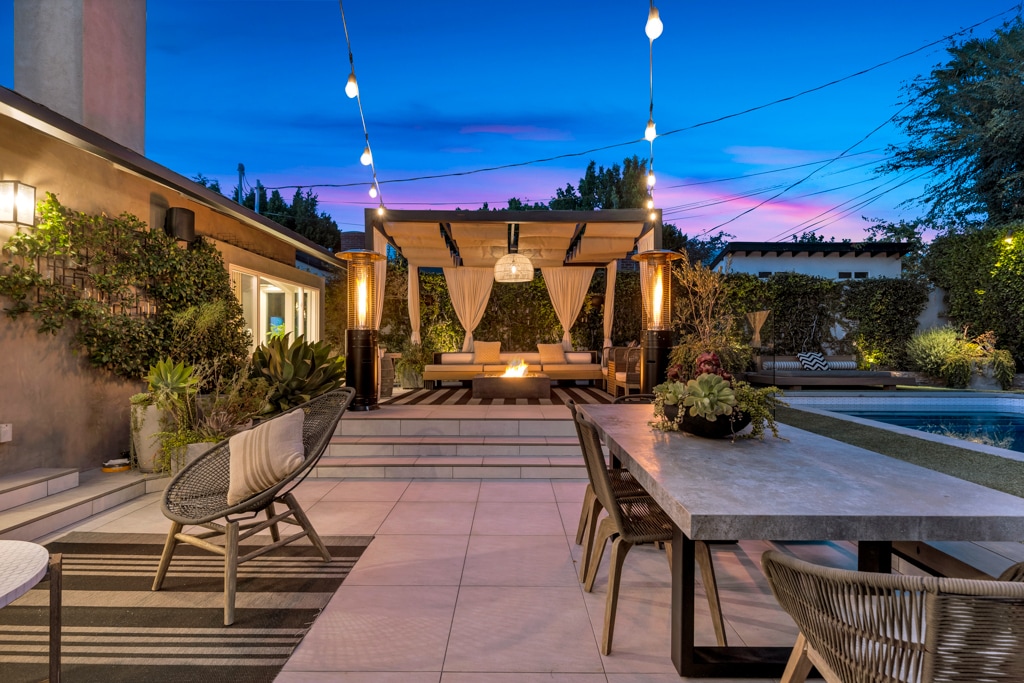 Building Photo - 4716 Tyrone Ave