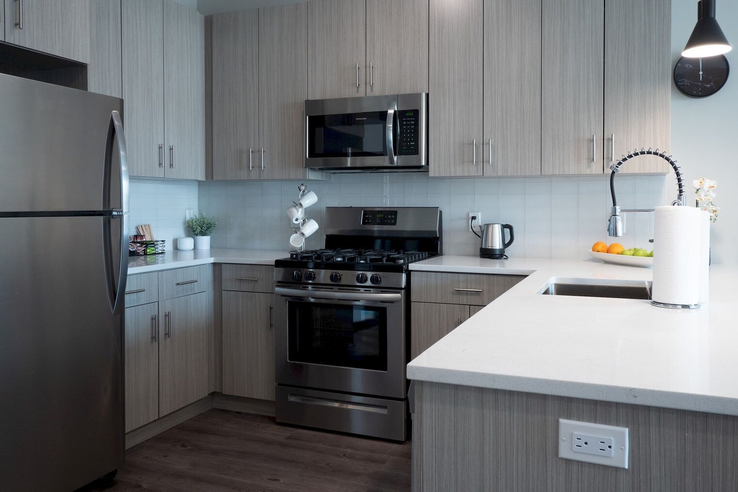 Building Photo - 22 Gold St