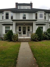 Building Photo - 31 Highland Ave