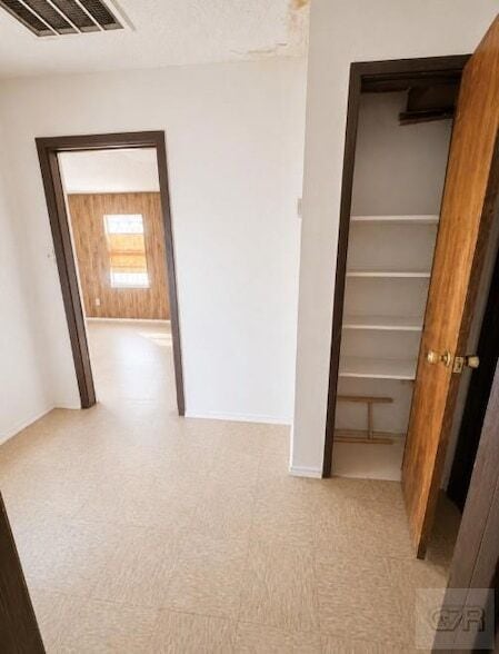 Building Photo - 138 Midway Dr