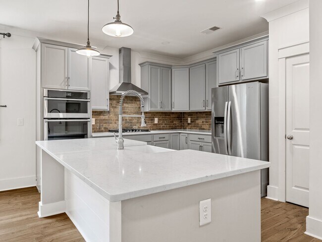Building Photo - Beautiful 4 bedroom 3.5 Bath home Duncan, SC
