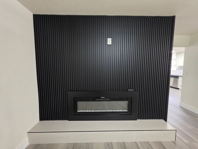 Building Photo - Remodeled Single Story in College neighborhood!