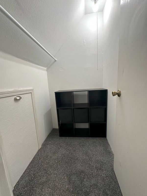 Building Photo - 349 Lyons St