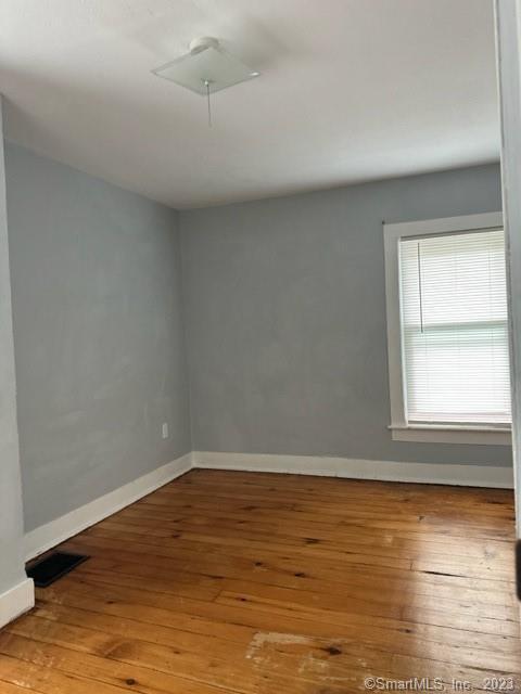 Building Photo - 51 Hinsdale Ave