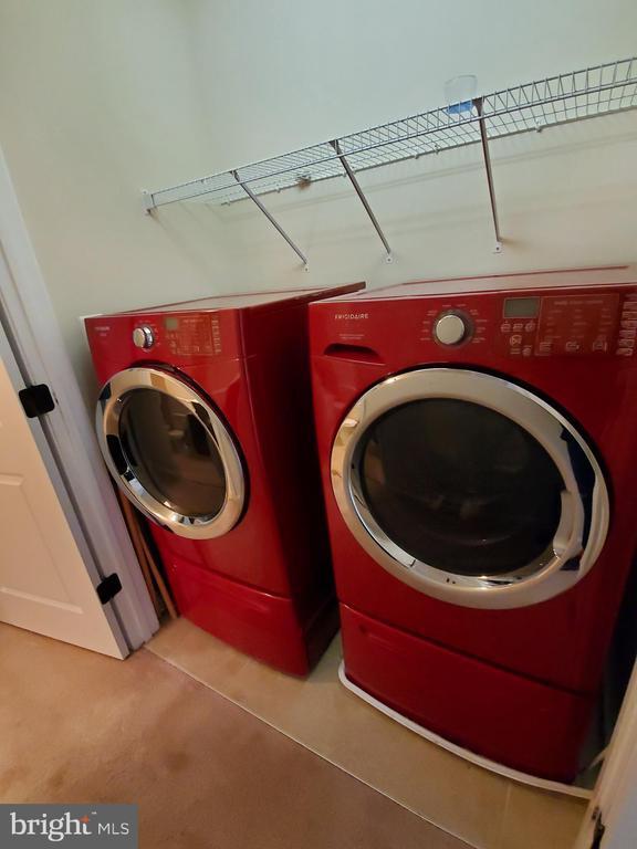 Building Photo - 10510 Woodland Dr