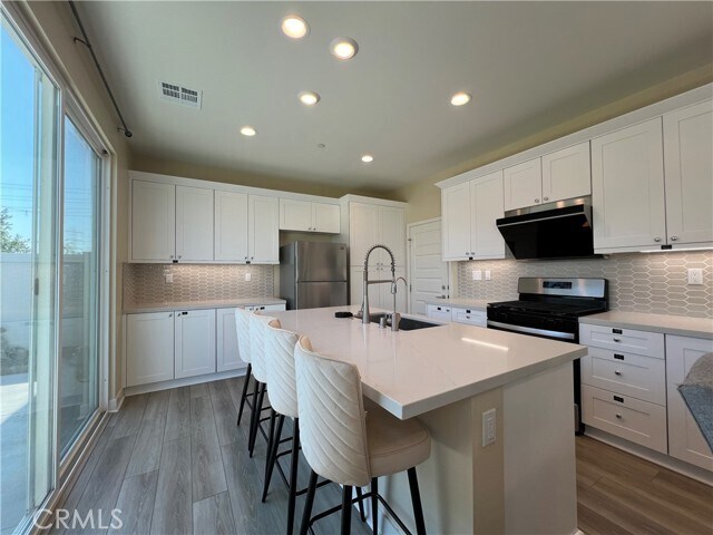 Building Photo - 4292 S Heather Privado