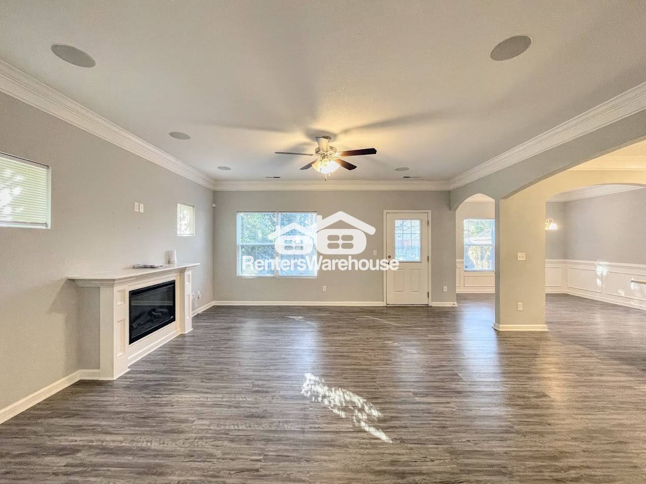 Building Photo - 609 W 29th St