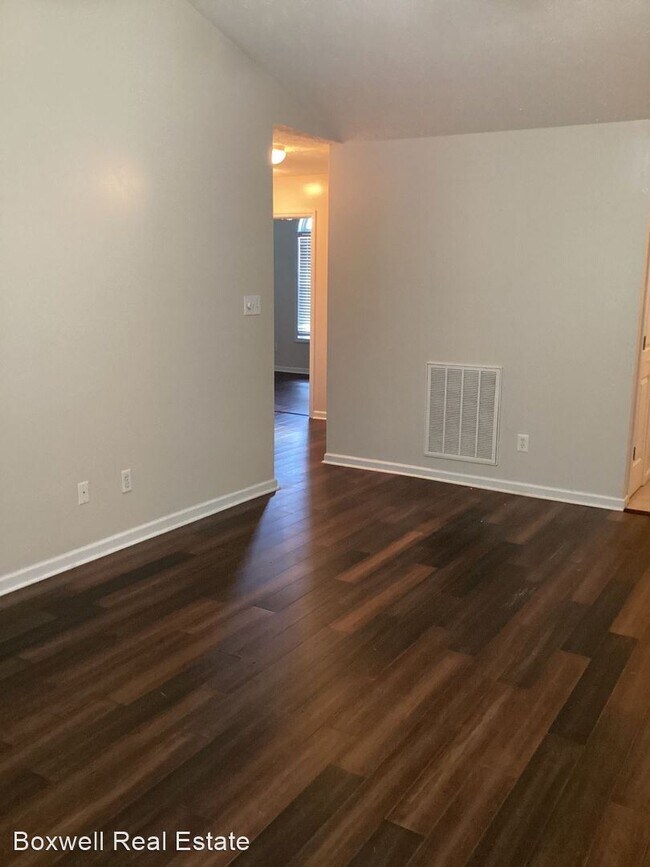 Building Photo - 3 br, 2 bath House - 107 Jefferson Drive