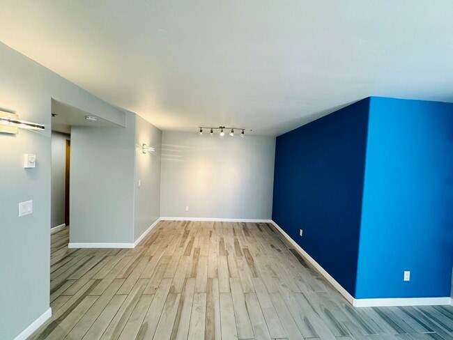 Building Photo - Ground level 2 bedroom, 2 bath in Bayfront...