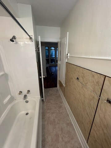Bathroom - 14 Perine St