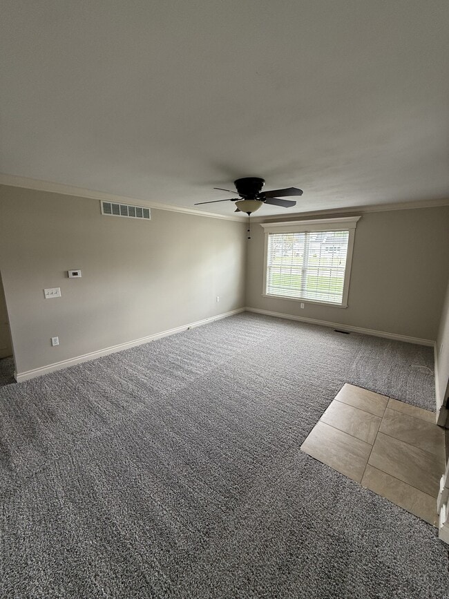 Building Photo - 306 W 2nd St N