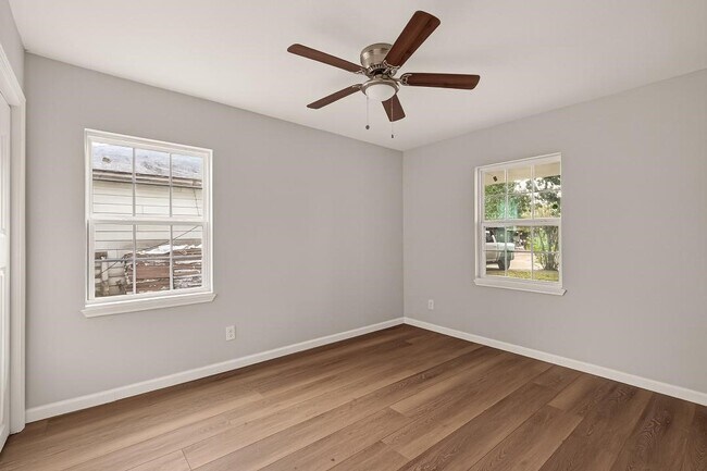 Building Photo - 1618 Palmwood Dr