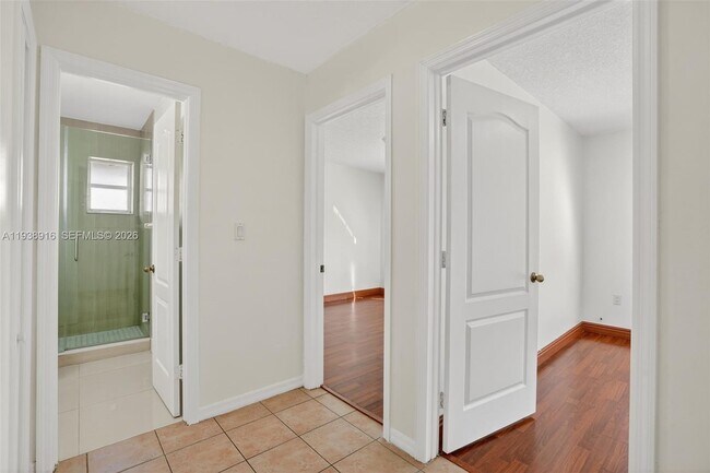 Building Photo - 14300 SW 152nd Pl