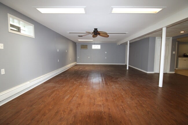 Building Photo - 4517 Park Ave