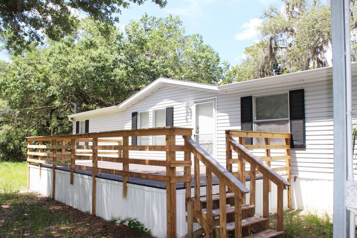 Building Photo - 6625 Bugbee-SI ID1515075P