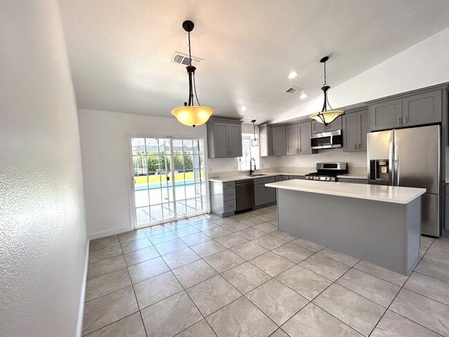 Building Photo - COMING SOON! GORGEOUS 3 Bedroom 2 Bathroom Cathedral City POOL HOME WITH SOLAR!