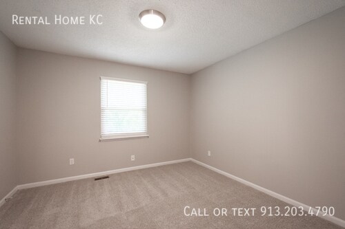 Building Photo - 15109 S Blackfoot Dr