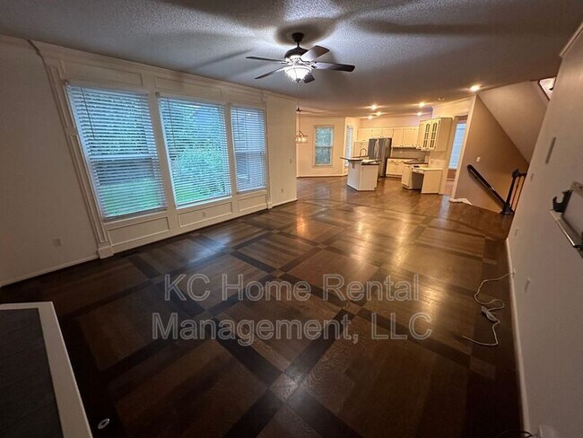 Building Photo - 11308 143rd Ter