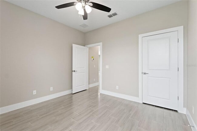 Building Photo - 1930 Drum Dr