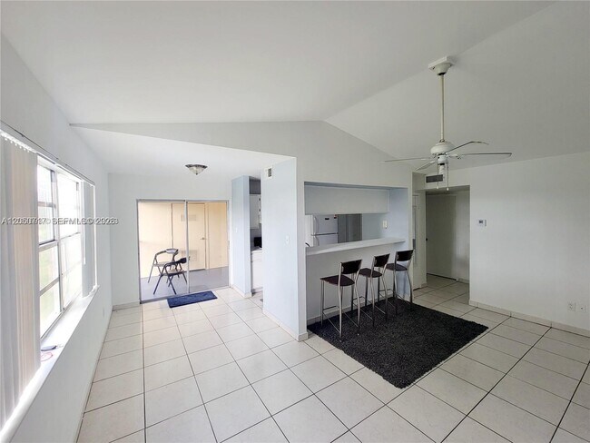 Building Photo - 15320 SW 106th Terrace