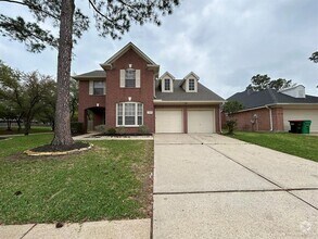 Building Photo - 20419 Scenic Woods Dr
