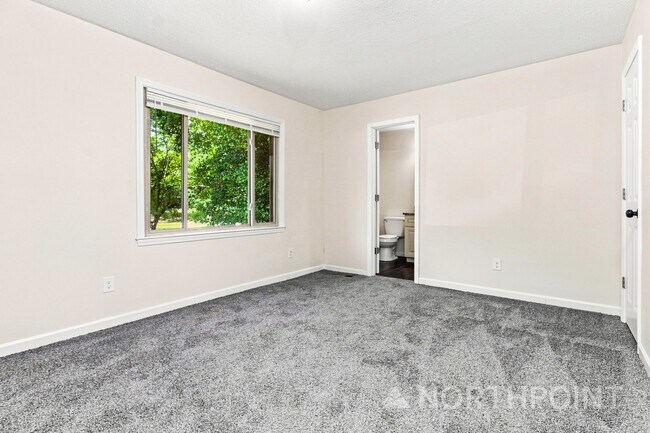 Building Photo - 236 Pleasant View Dr