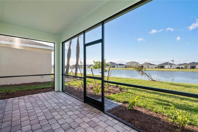 Building Photo - 43521 Treadway Dr