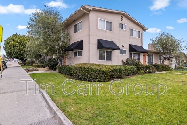 Building Photo - 526 Irvine Ave