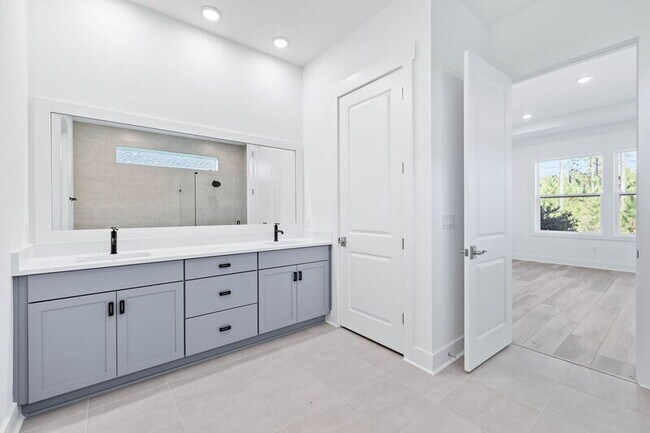 Building Photo - 2364 Pathways Drive