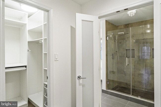 Building Photo - 9312 Sprinklewood Ln