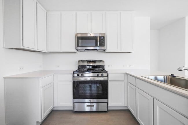 Building Photo - 1442 Mira Mill