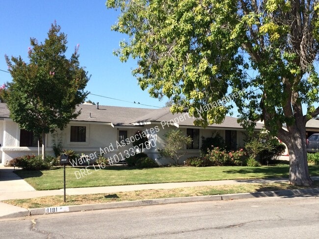 Primary Photo - 1181 Royal Oak Rd